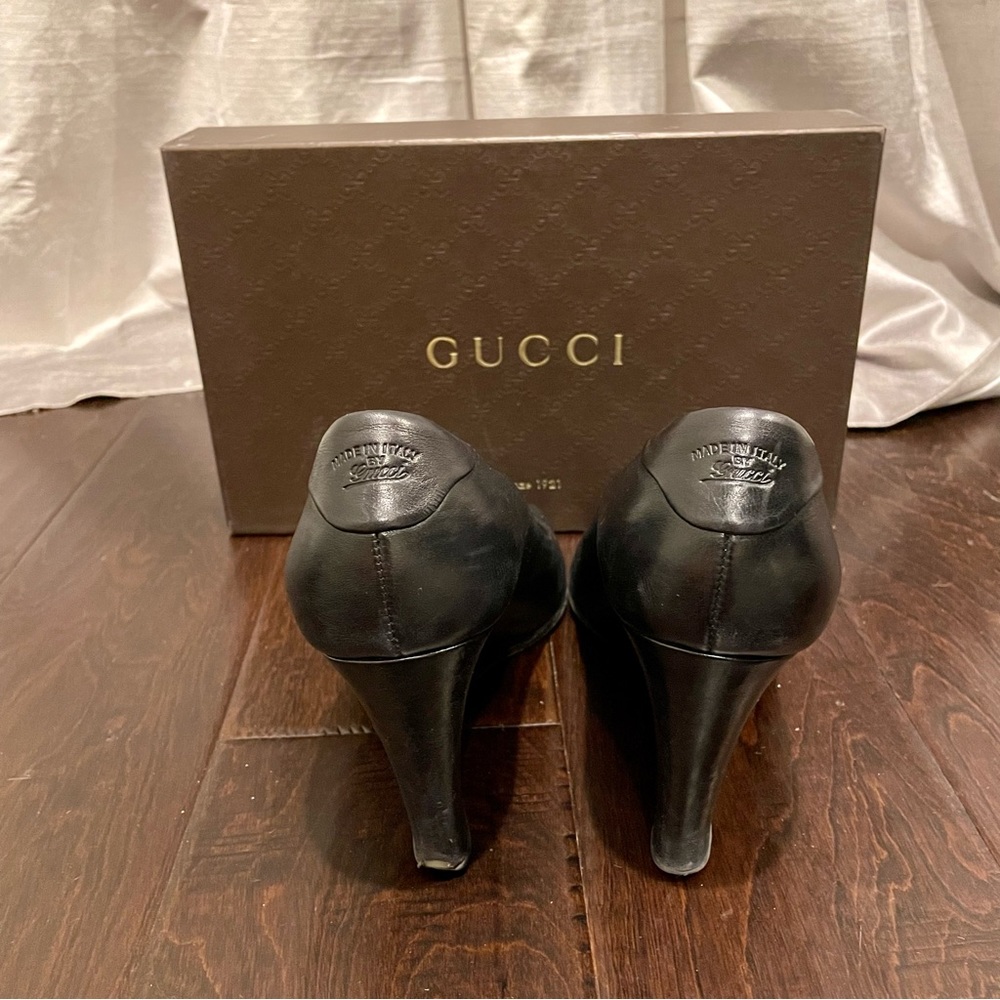 Gucci Black Leather Peep Toe Wedges - Picture 3 of 6